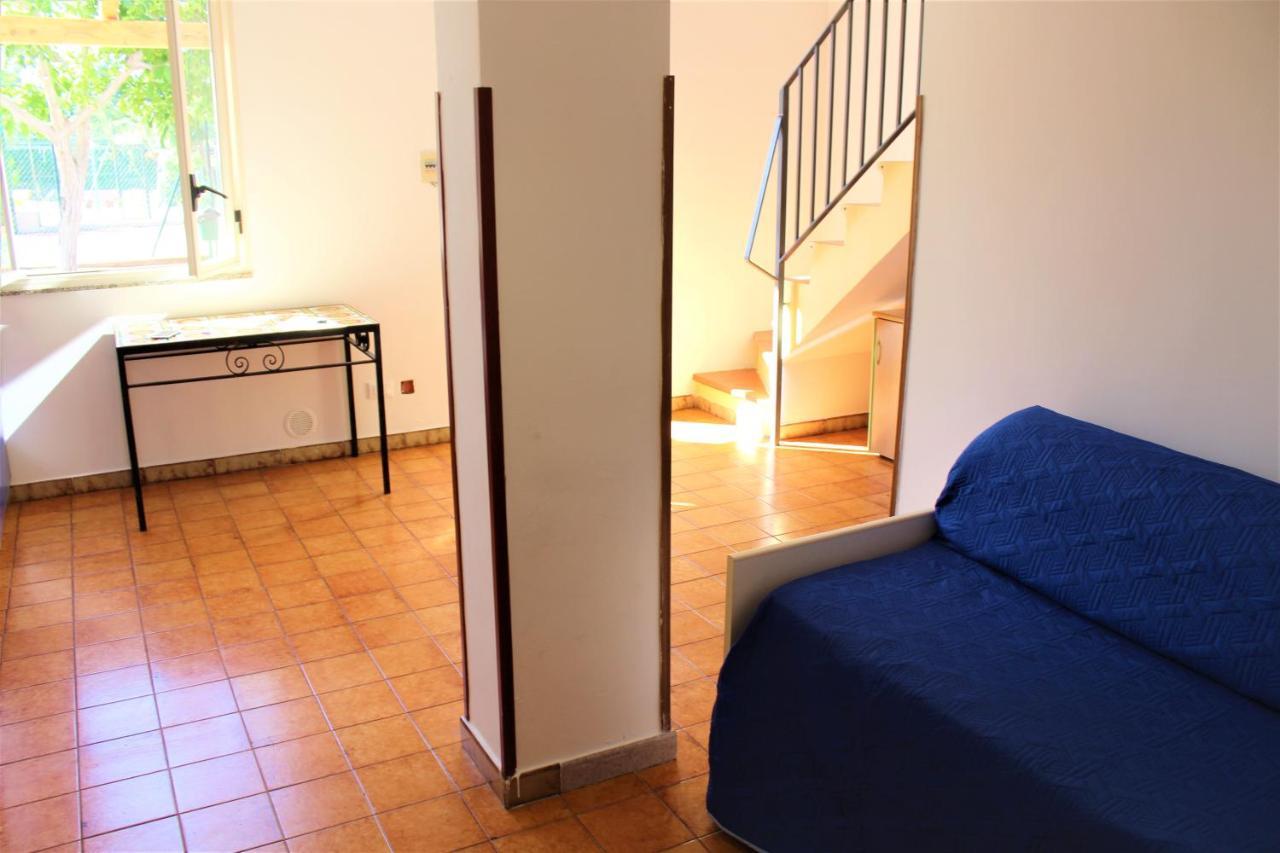 Camping Villaggio Calanovella *