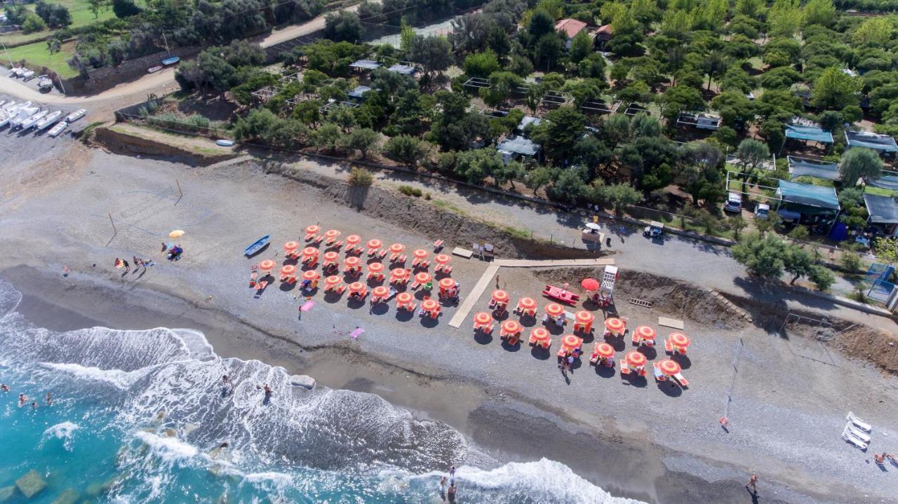 Camping Villaggio Calanovella Ferienpark